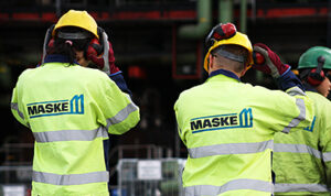Masken työntekijöitä